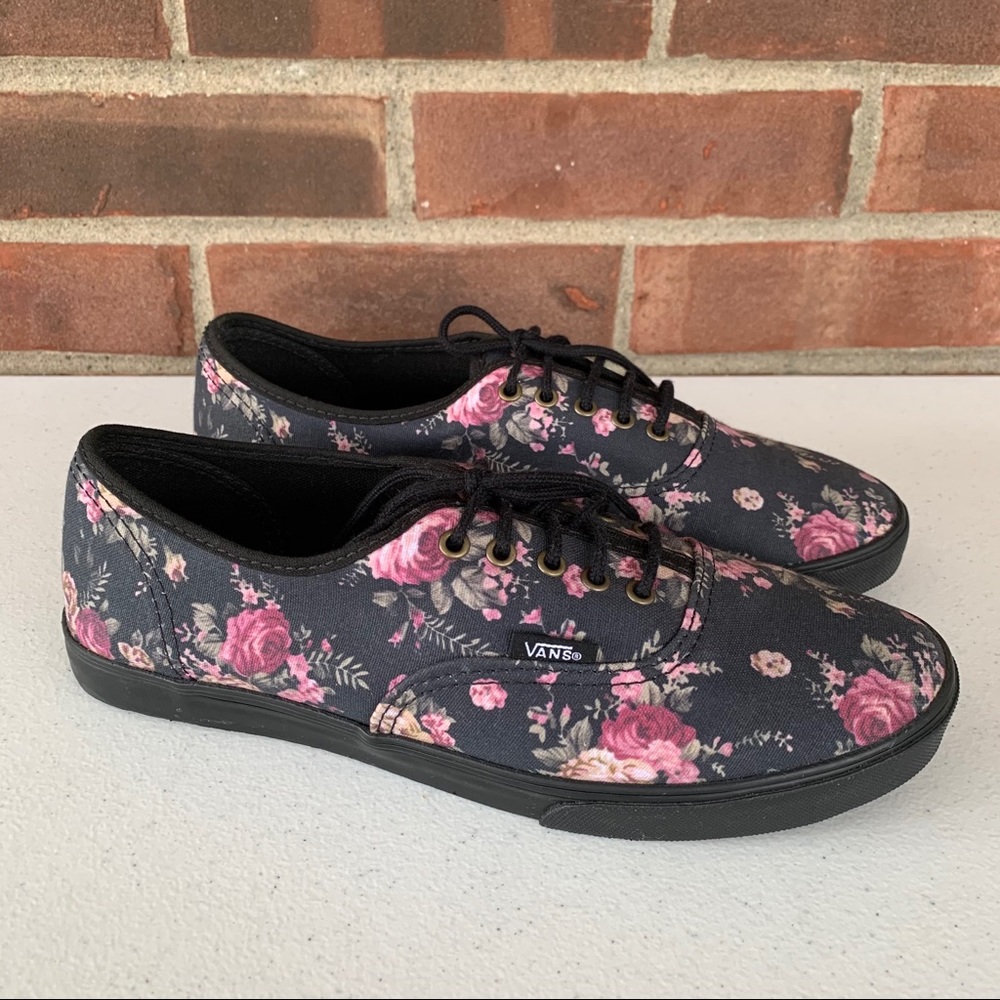 New Vans floral print low top lace sneakers